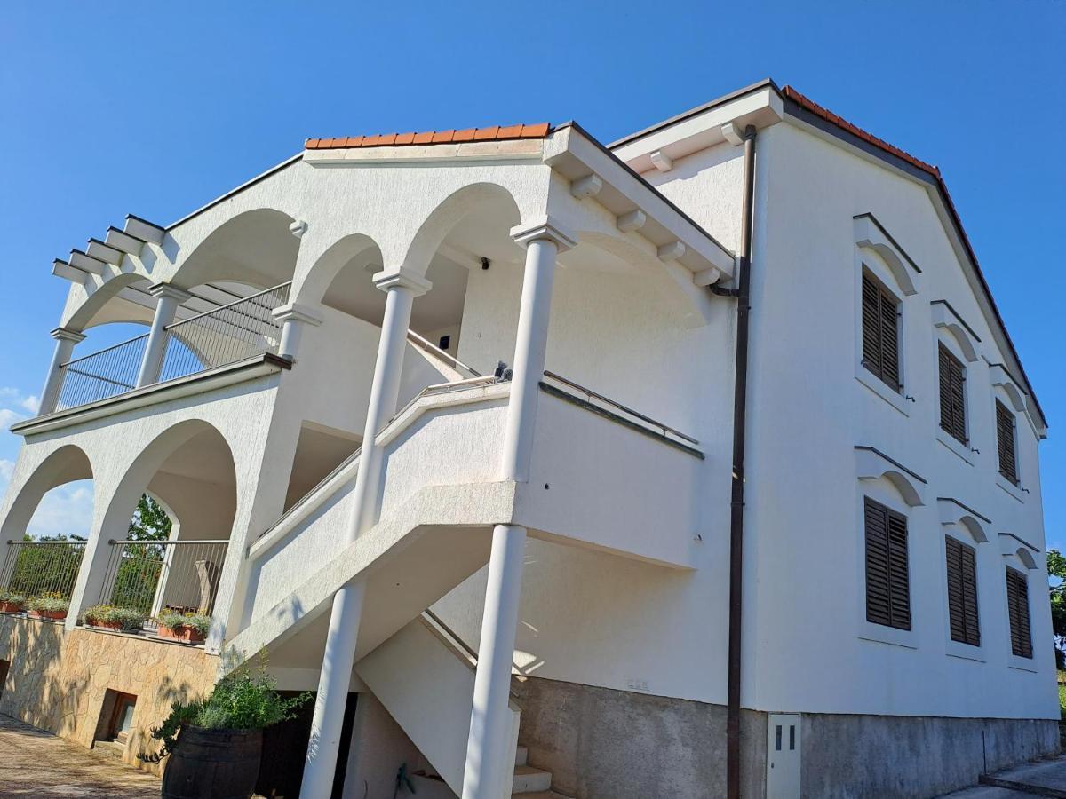 Apartments Pavlovic Ninski Stanovi Bagian luar foto