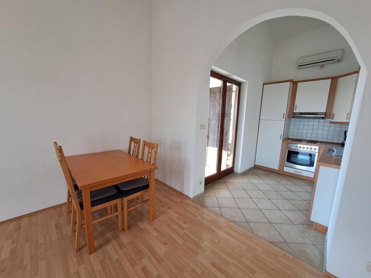 Apartments Pavlovic Ninski Stanovi Bagian luar foto