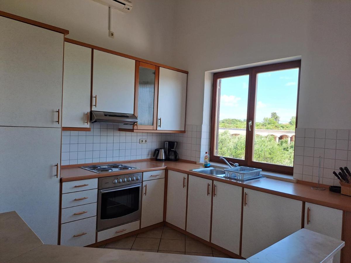 Apartments Pavlovic Ninski Stanovi Bagian luar foto